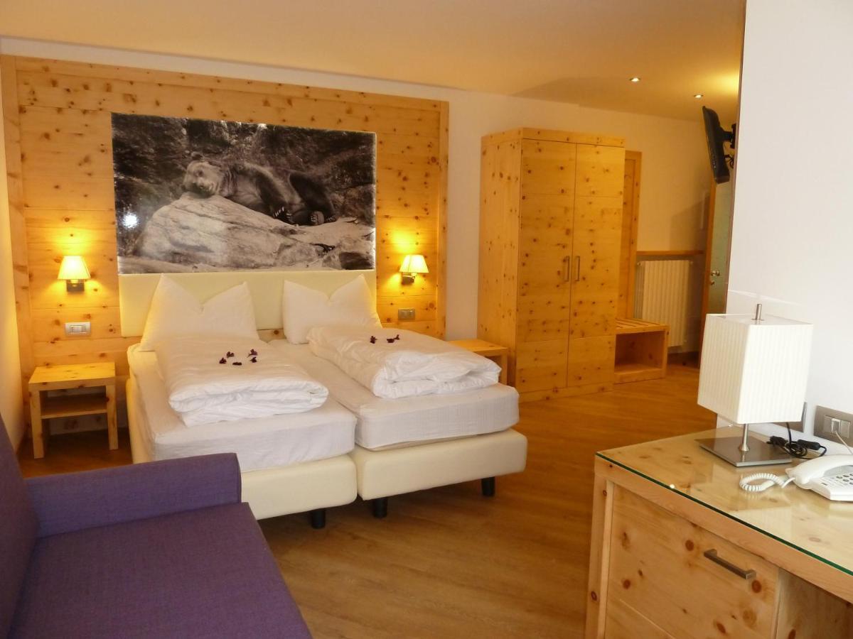 Hotel Pineta Baselga di Pinè Habitación foto